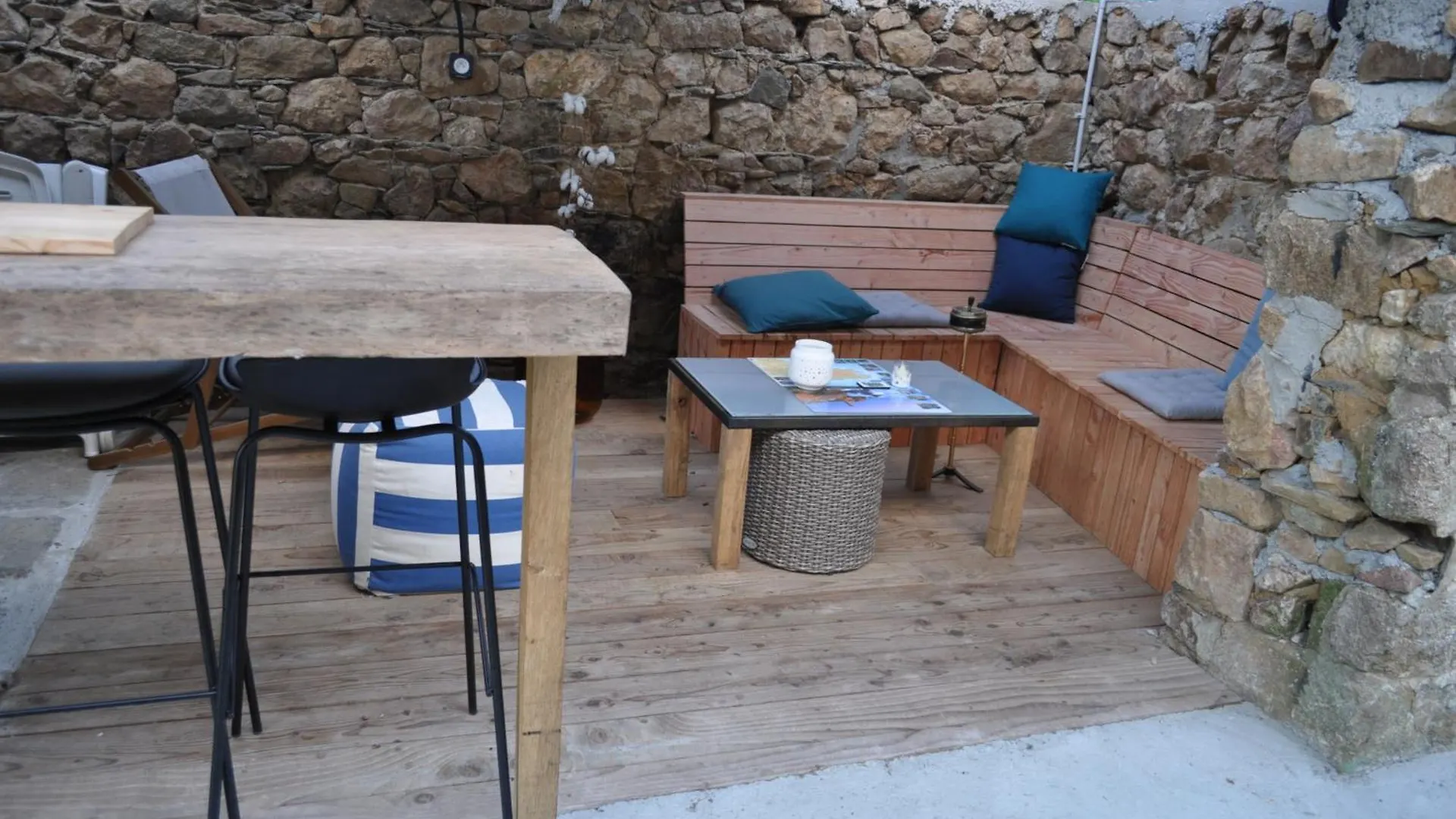 Holiday home Loft 33M2 Et Dependance 15M2 Avec Jardin Partage Villa Plougasnou