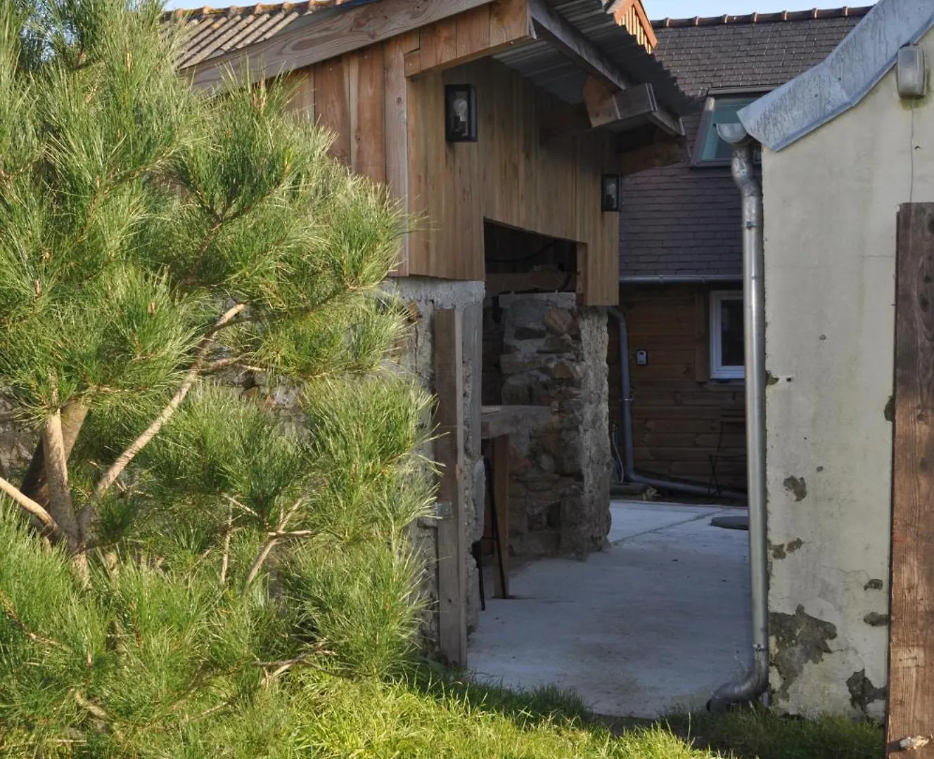 Loft 33M2 Et Dependance 15M2 Avec Jardin Partage Villa Plougasnou Holiday home